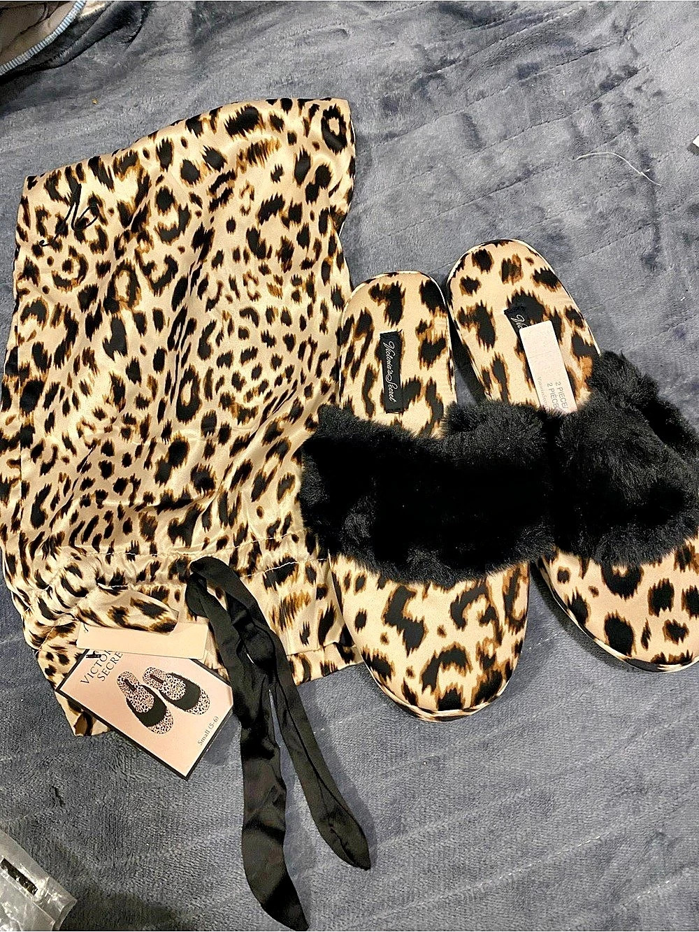 Victoria's Secret Signature Satin & Faux Fur Slide Slippers US 5/6